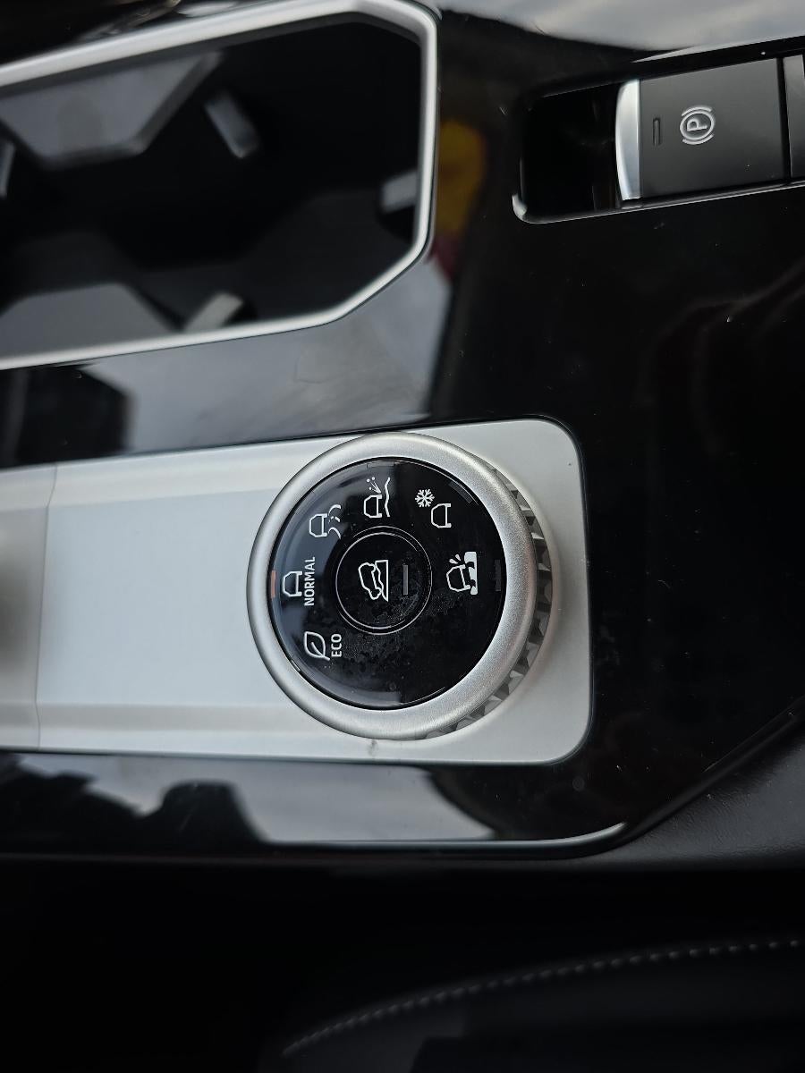 2025 Mitsubishi Outlander SE S-AWC