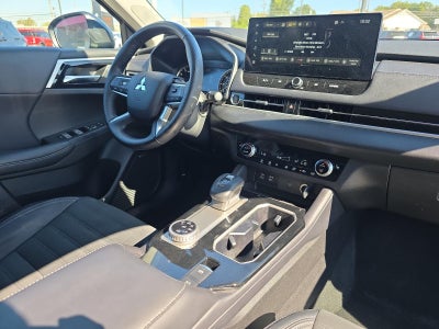 2025 Mitsubishi Outlander SE S-AWC