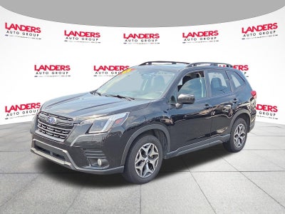2023 Subaru Forester Premium CVT