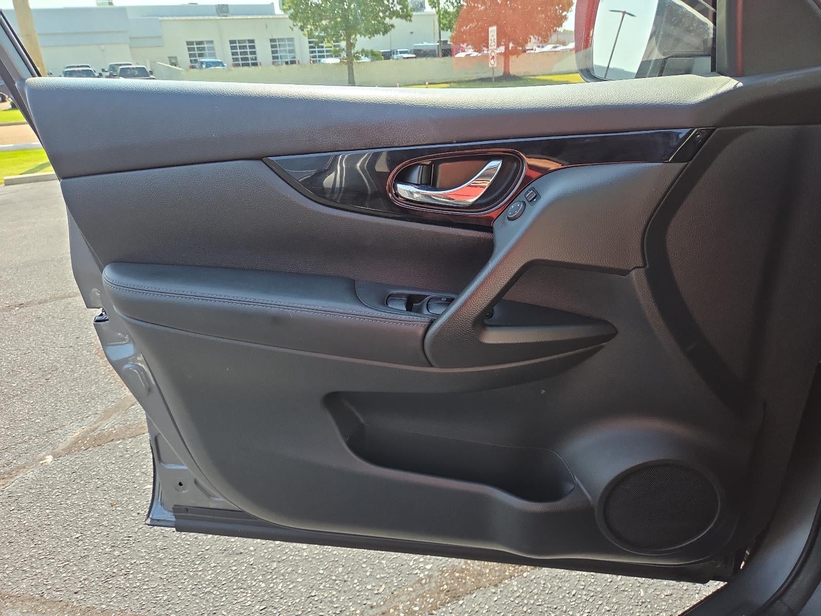 2017 Nissan Rogue Sport AWD SV