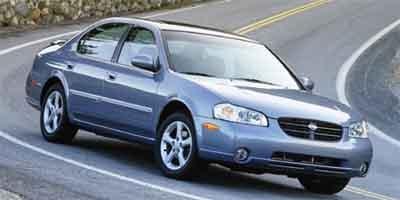 2000 Nissan Maxima Base