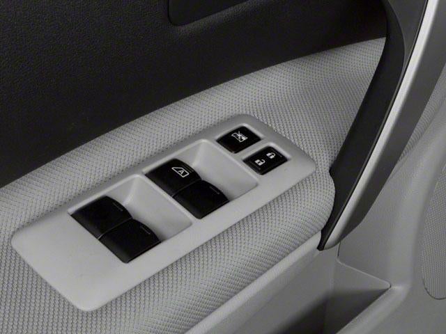 2013 Nissan Rogue FWD 4dr S