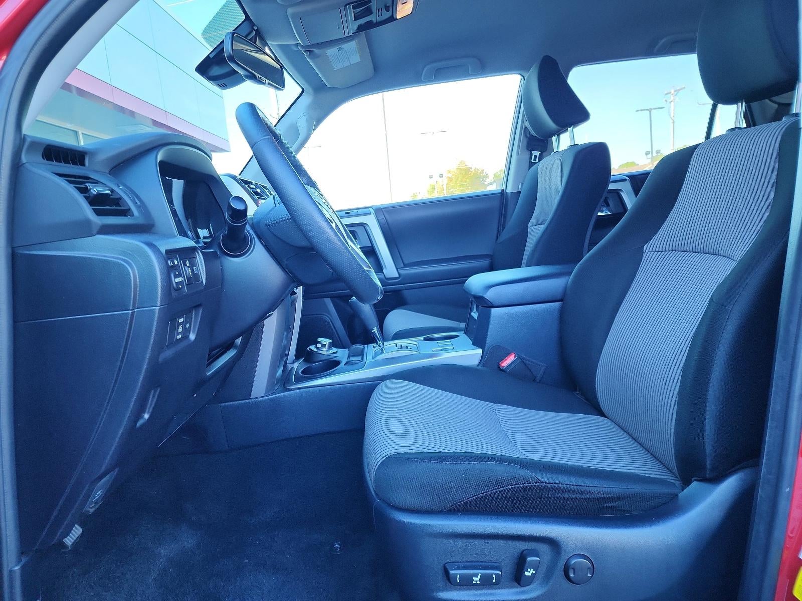 2024 Toyota 4Runner SR5 4WD (GS)