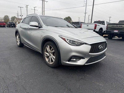 2017 INFINITI QX30 Premium FWD