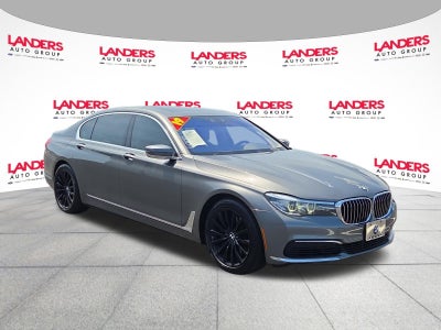 2019 BMW 740i Sedan