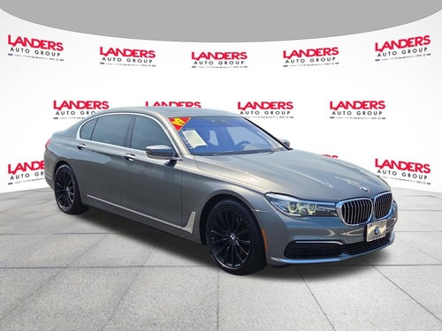 2019 BMW 740i Sedan
