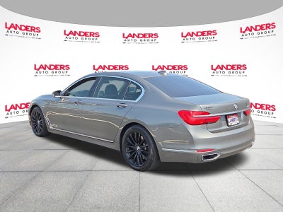 2019 BMW 740i Sedan