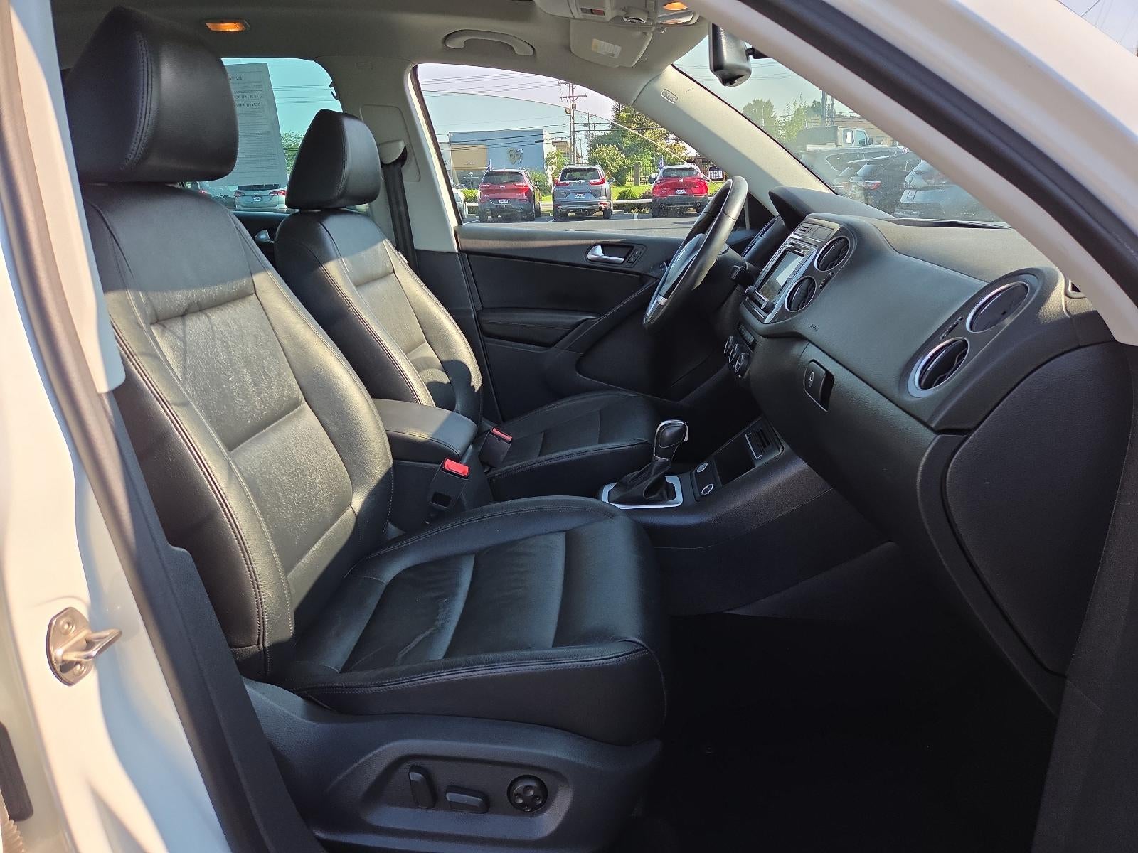 2017 Volkswagen Tiguan 2.0T Sport FWD