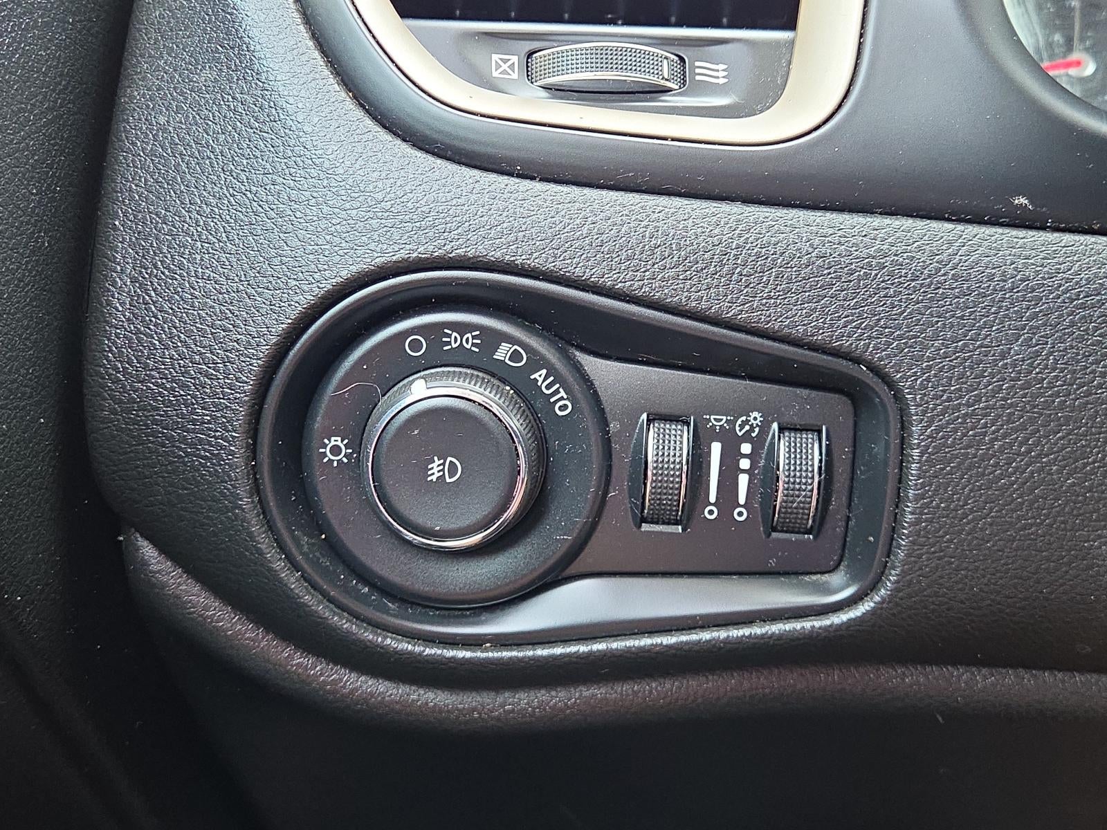 2017 Jeep Renegade Limited FWD