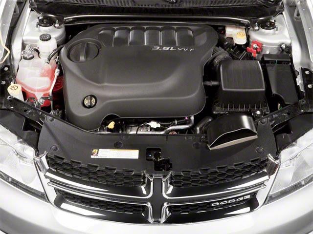 2013 Dodge Avenger 4dr Sdn SE V6