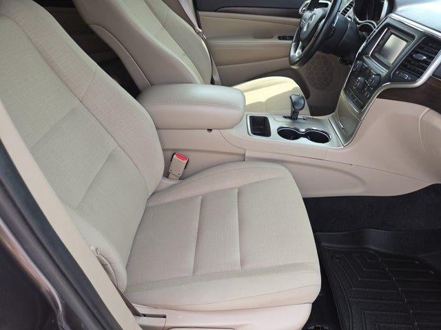 2014 Jeep Grand Cherokee 4WD 4dr Laredo