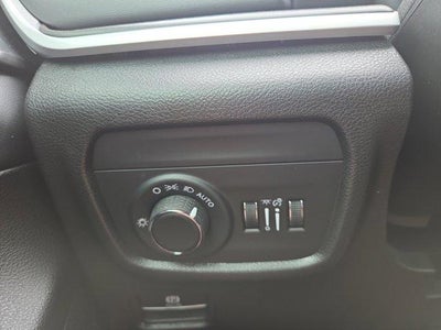 2025 Jeep Grand Cherokee Laredo X 4x4