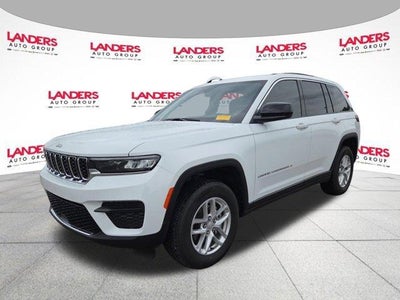 2025 Jeep Grand Cherokee Laredo X 4x4