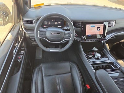 2024 Jeep Wagoneer L 4x4