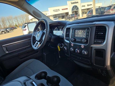 2022 RAM 1500 Classic SLT 4x2 Crew Cab 5'7" Box