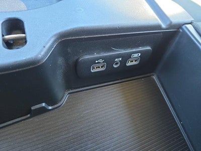 2022 RAM 1500 Classic SLT 4x2 Crew Cab 5'7" Box