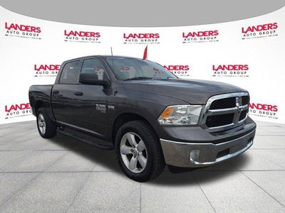 2020 RAM 1500 Classic Tradesman 4x4 Crew Cab 5'7" Box