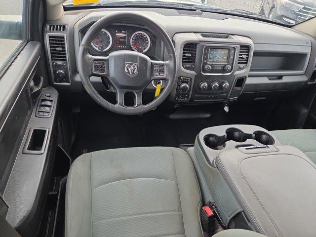 2020 RAM 1500 Classic Tradesman 4x4 Crew Cab 5'7" Box