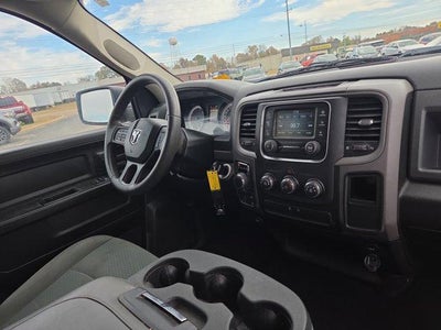 2020 RAM 1500 Classic Tradesman 4x4 Crew Cab 5'7" Box