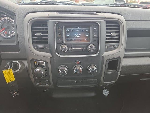 2020 RAM 1500 Classic Tradesman 4x4 Crew Cab 5'7" Box