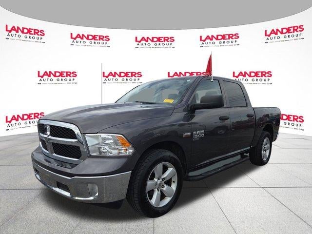 2020 RAM 1500 Classic Tradesman 4x4 Crew Cab 5'7" Box