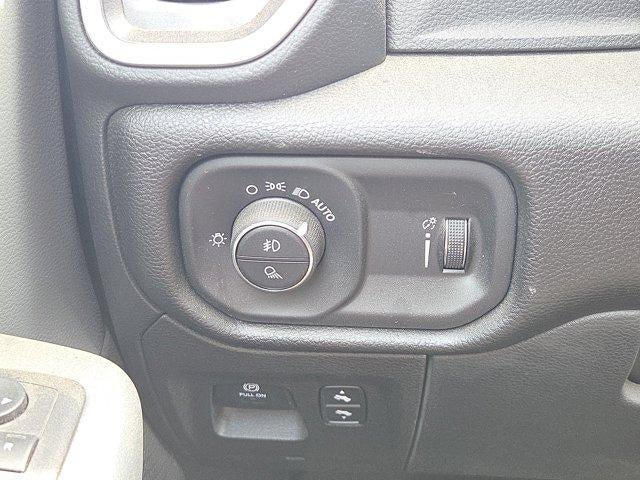 2023 RAM 1500 Big Horn 4x4 Quad Cab 6'4" Box