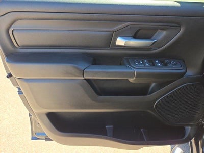 2025 RAM 1500 Warlock 4x4 Crew Cab 5'7" Box