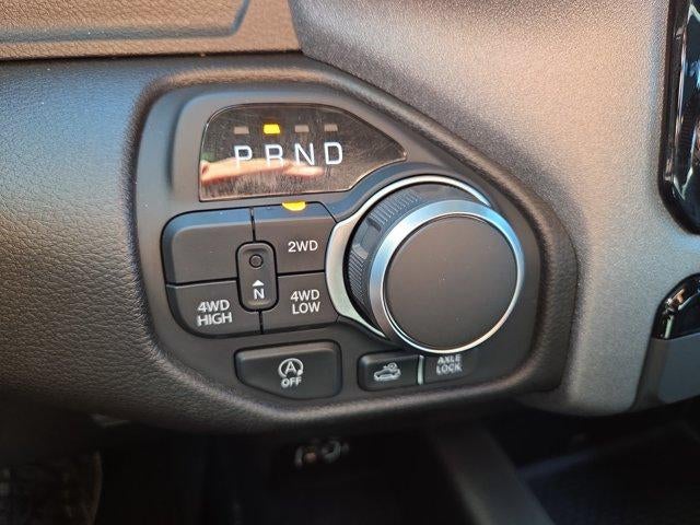 2025 RAM 1500 Warlock 4x4 Crew Cab 5'7" Box