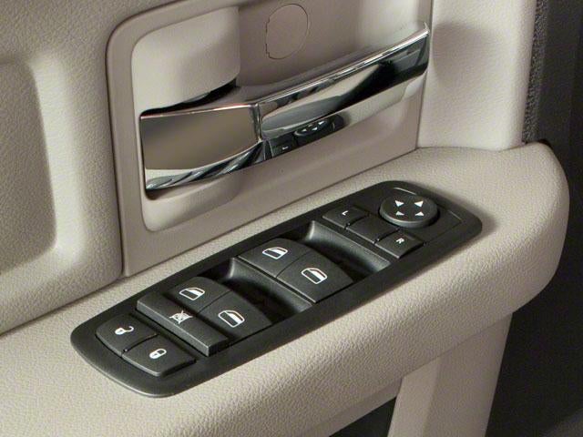 2011 RAM 1500 2WD Crew Cab 5.7 Ft Box ST