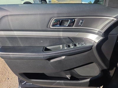 2017 Ford Explorer XLT FWD