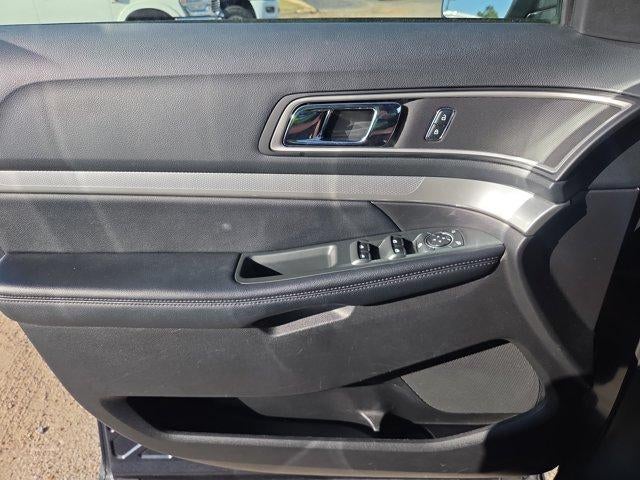 2017 Ford Explorer XLT FWD