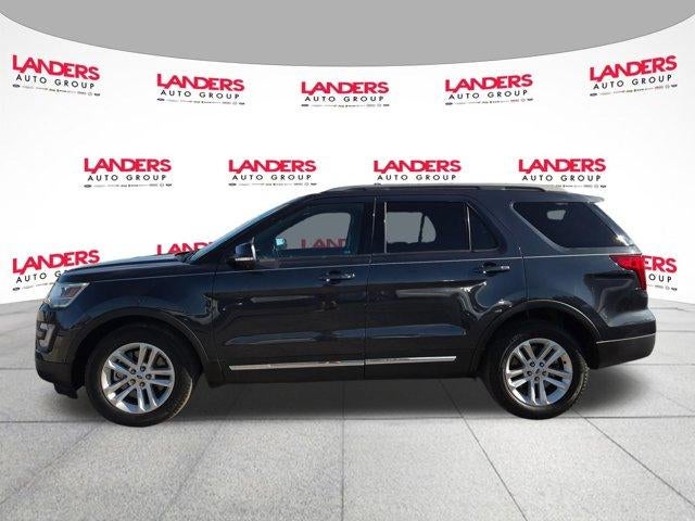 2017 Ford Explorer XLT FWD