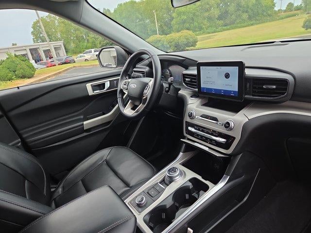 2023 Ford Explorer XLT 4WD