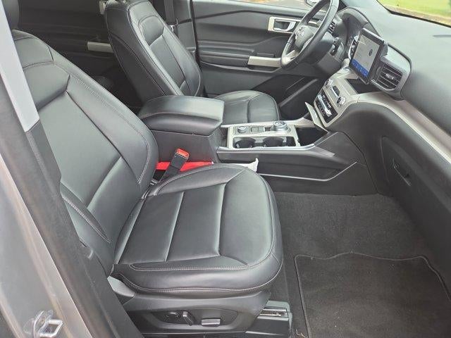 2023 Ford Explorer XLT 4WD
