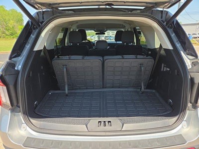 2025 Ford Explorer Active RWD