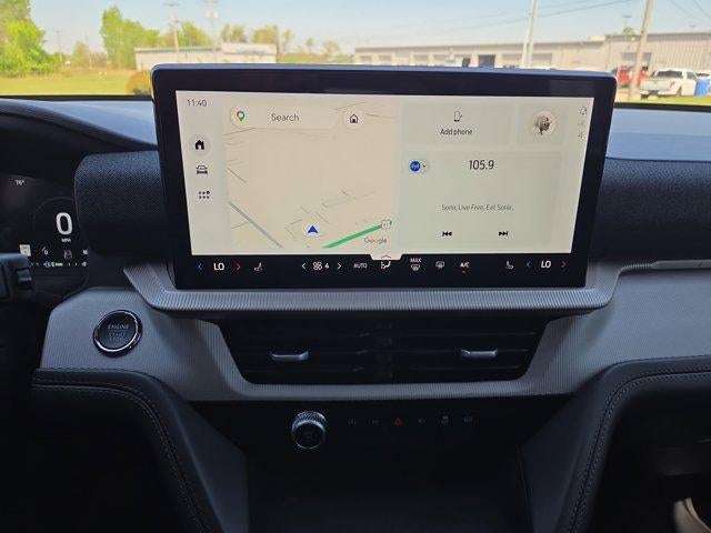 2025 Ford Explorer Active RWD