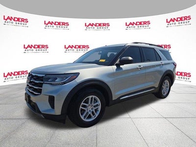 2025 Ford Explorer Active RWD