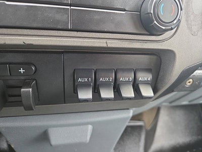 2012 Ford Super Duty F-250 SRW 4WD Crew Cab 6-3/4 Ft Box XL