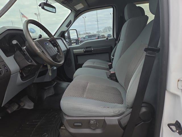 2012 Ford Super Duty F-250 SRW 4WD Crew Cab 6-3/4 Ft Box XL