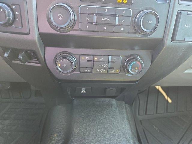 2020 Ford Super Duty F-250 SRW XLT 4WD Crew Cab 6.75' Box