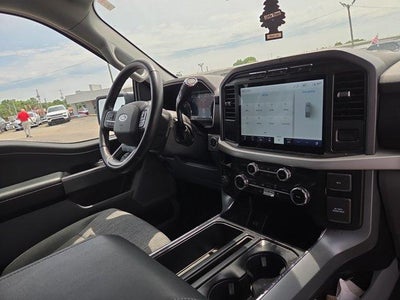 2022 Ford F-150 XL 4WD SuperCrew 5.5' Box