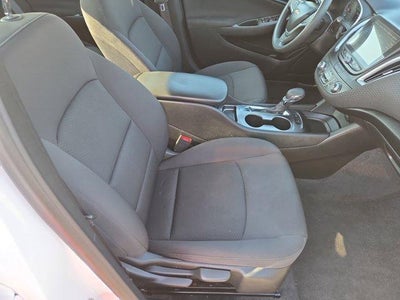 2023 Chevrolet Malibu 4dr Sdn LS w/1FL