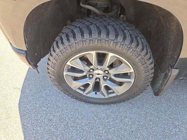 2020 Chevrolet Silverado 1500 Double Cab Standard Box 4-Wheel Drive RST