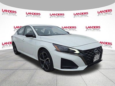 2023 Nissan Altima 2.5 SR Sedan