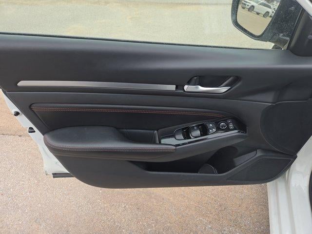 2023 Nissan Altima 2.5 SR Sedan