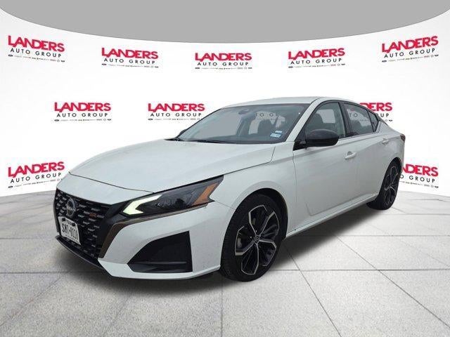 2023 Nissan Altima 2.5 SR Sedan