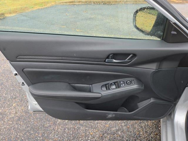 2026 Nissan Altima SV FWD