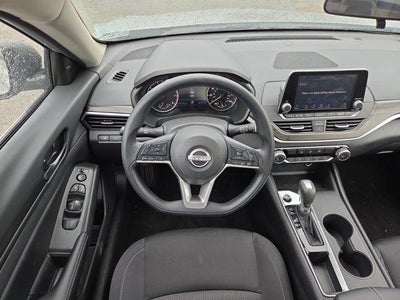 2026 Nissan Altima SV FWD