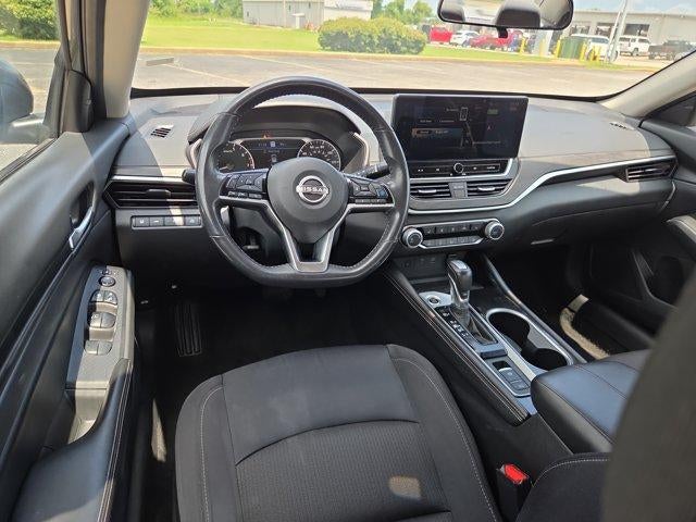 2024 Nissan Altima 2.5 SV Sedan