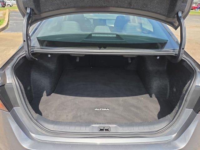 2024 Nissan Altima 2.5 SV Sedan